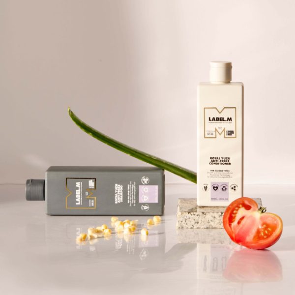 Dầu xả mềm mượt Royal Yuzu Label.M